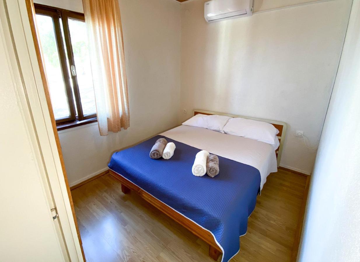 Seaview & Beachfront Apartments Jakov Donji Okrug  외부 사진