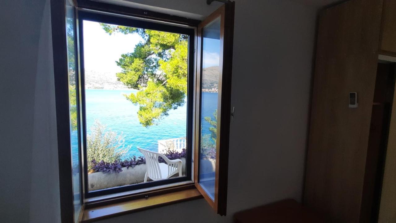 Seaview & Beachfront Apartments Jakov Donji Okrug  외부 사진