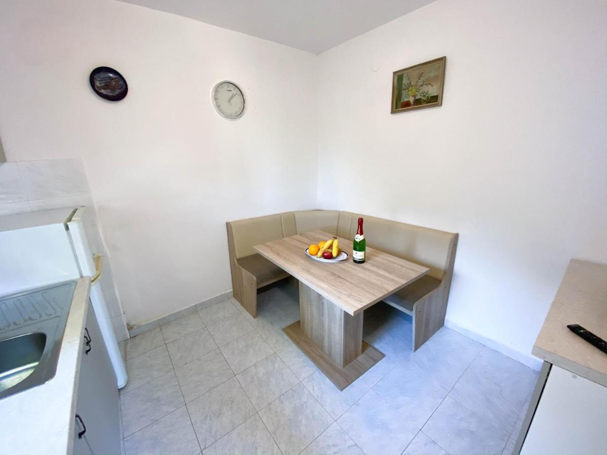 Seaview & Beachfront Apartments Jakov Donji Okrug  외부 사진